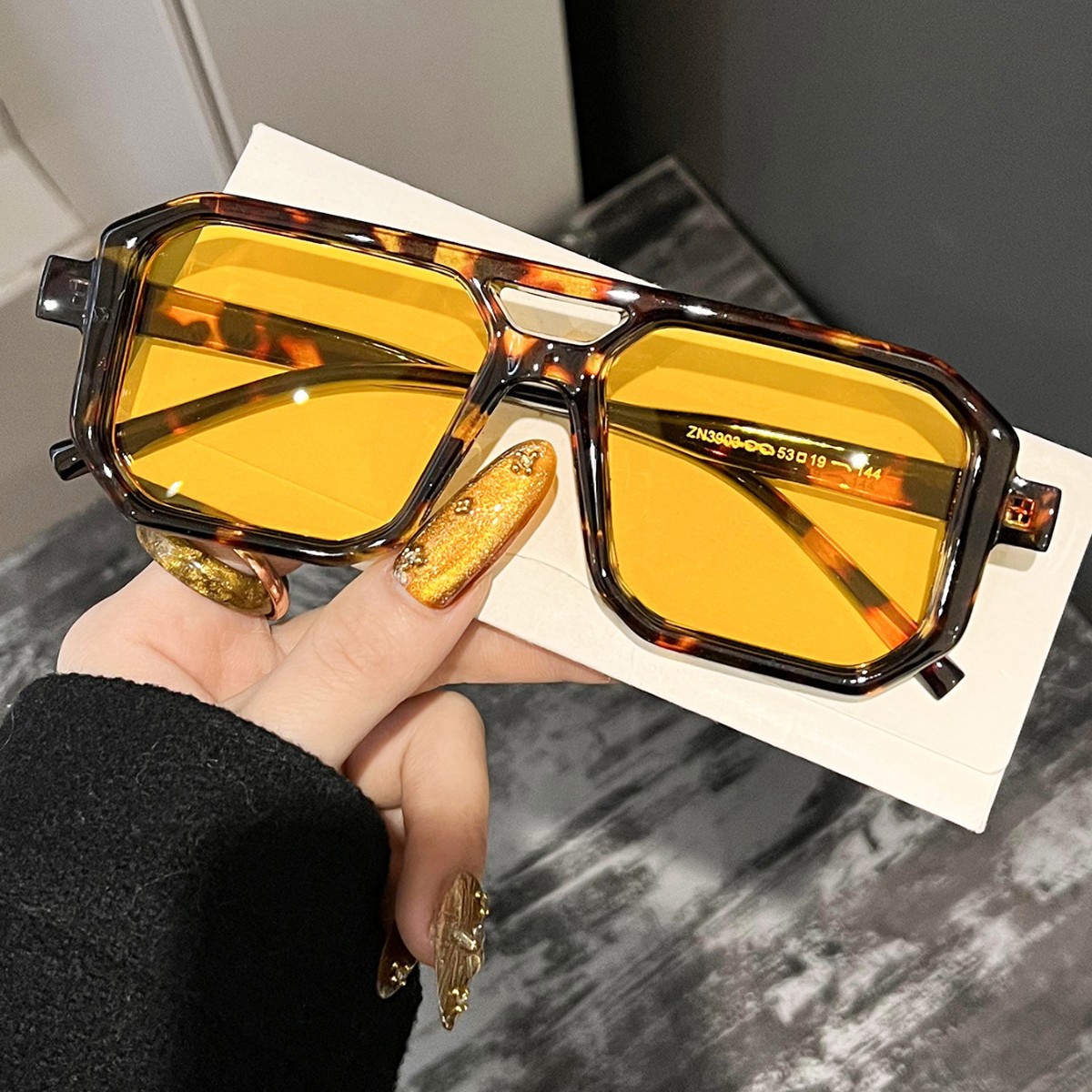 Yeni Retro Kare Çift Kirişli G - Uv Resin incelemesi ve fiyatı